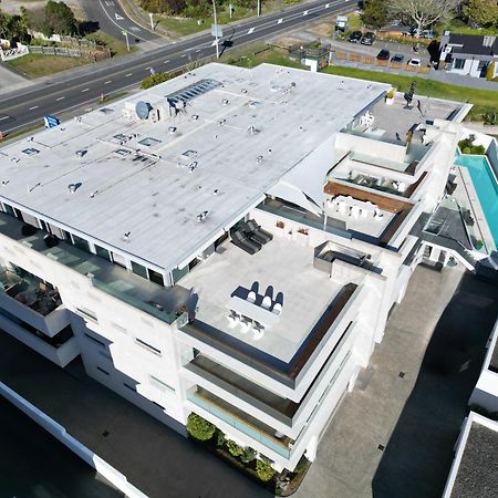 Sacred Waters Taupo Aparthotel Exterior photo Aerial view of the M Hotel