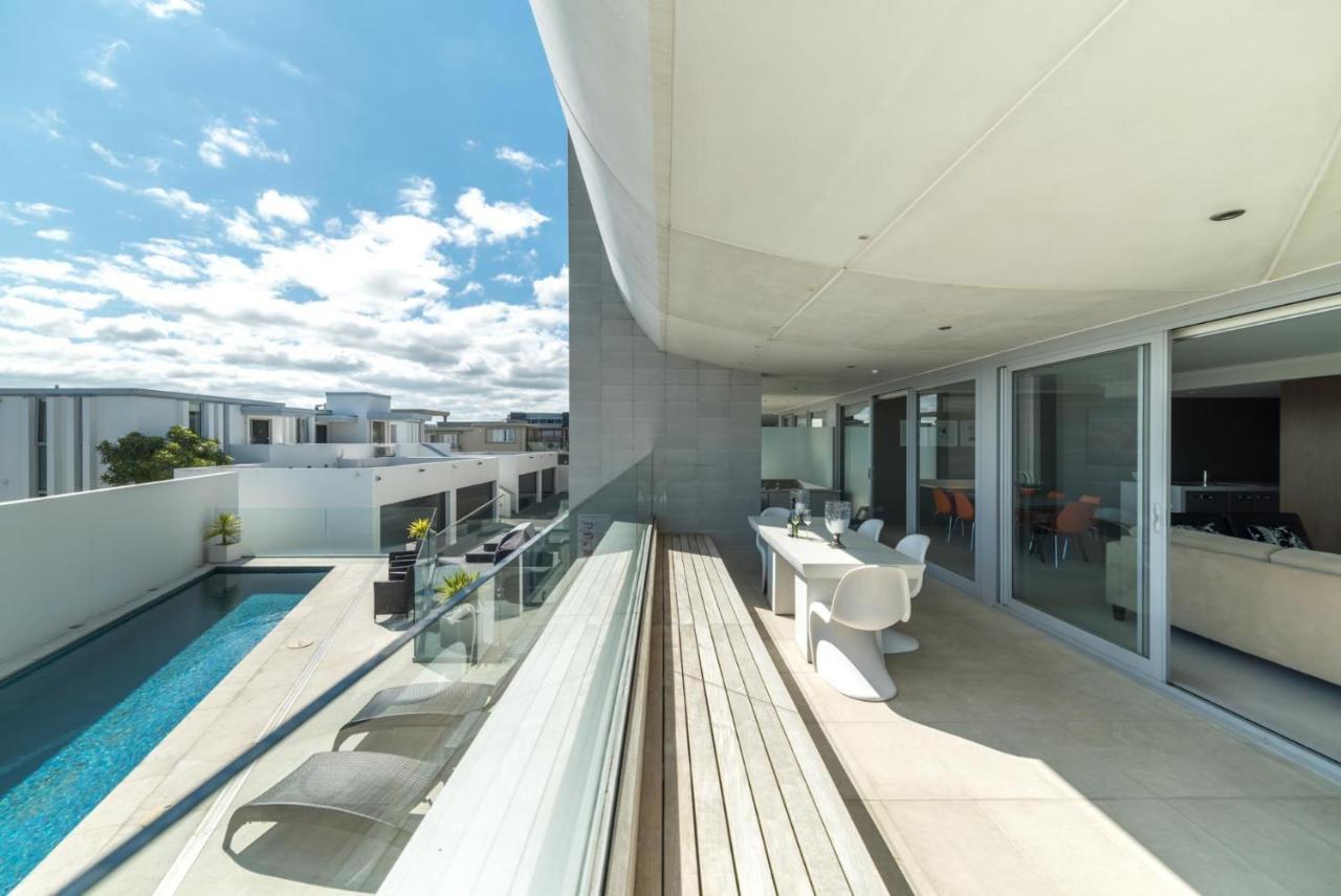 Sacred Waters Taupo Aparthotel Exterior photo