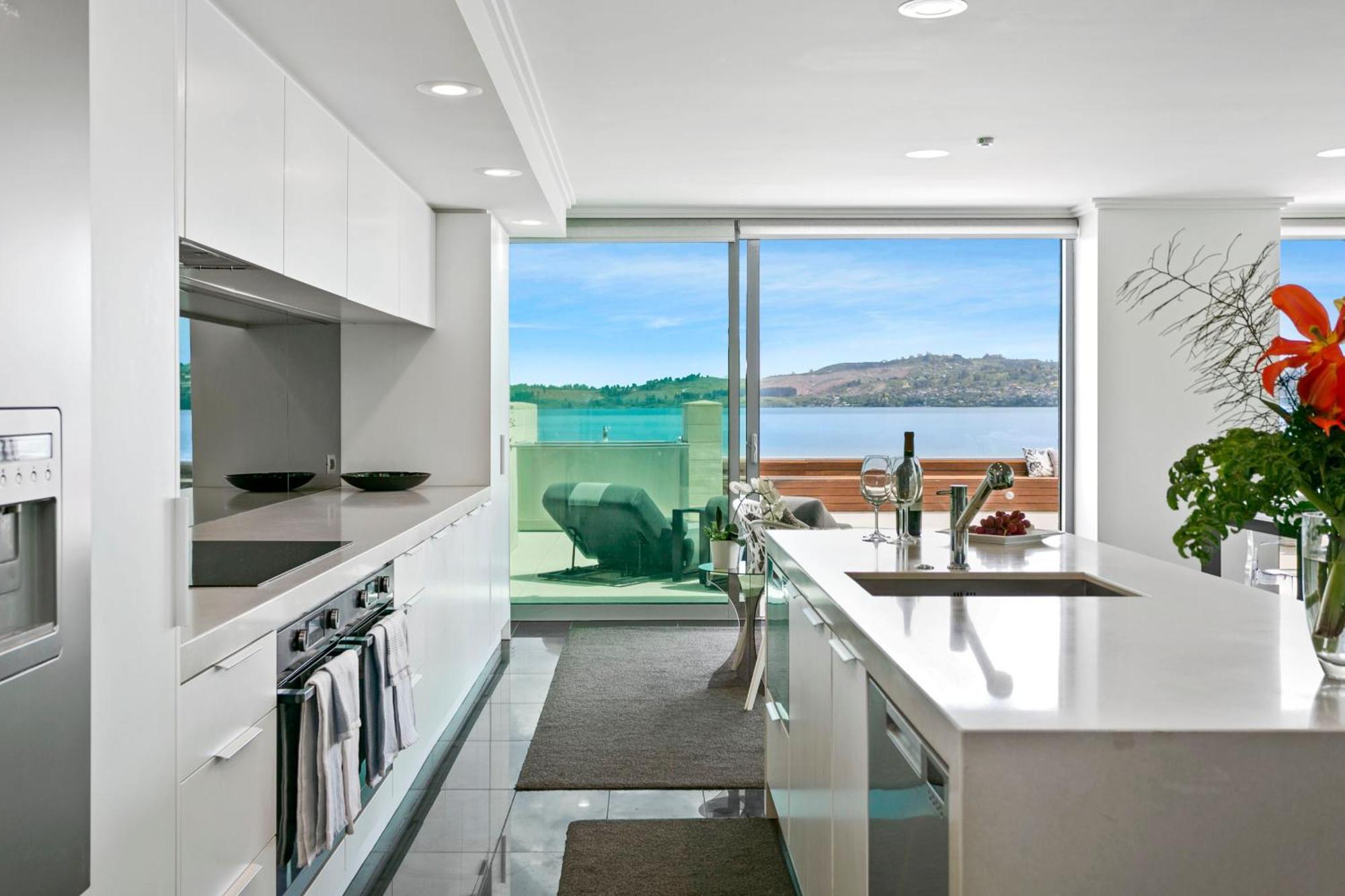 Sacred Waters Taupo Aparthotel Exterior photo A kitchen in a condominium